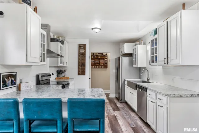 $875,000 | 15825 322nd Street West, Unit WEST, Illinois City, IL 61259