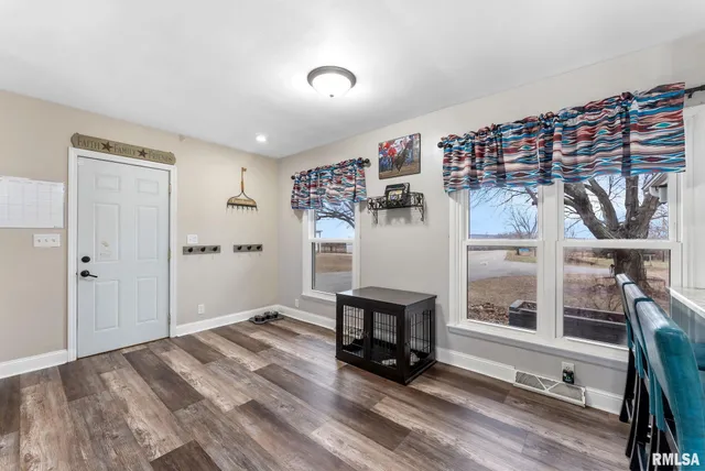 $875,000 | 15825 322nd Street West, Unit WEST, Illinois City, IL 61259