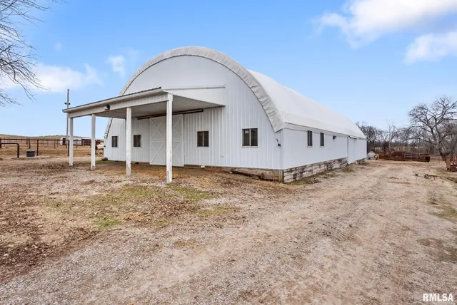 $875,000 | 15825 322nd Street West, Unit WEST, Illinois City, IL 61259