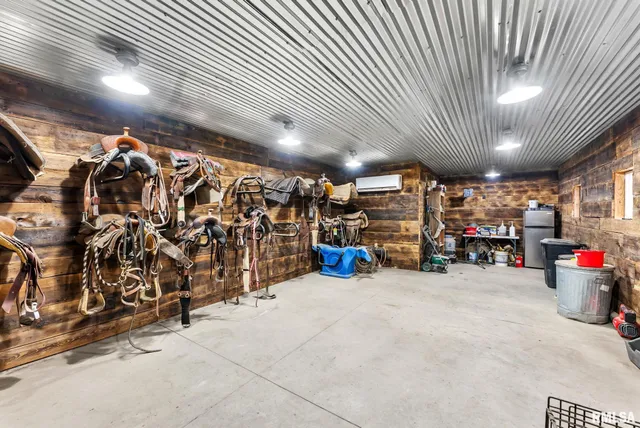 $875,000 | 15825 322nd Street West, Unit WEST, Illinois City, IL 61259