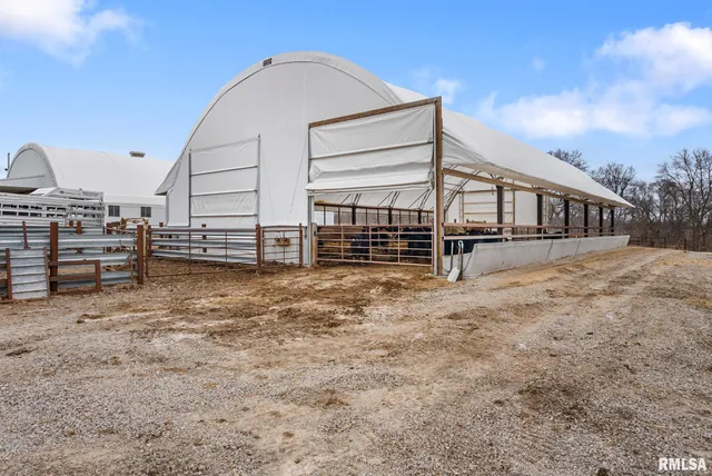 $875,000 | 15825 322nd Street West, Unit WEST, Illinois City, IL 61259