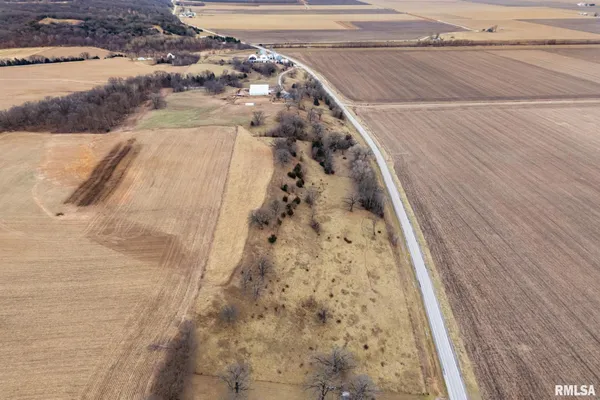 $875,000 | 15825 322nd Street West, Unit WEST, Illinois City, IL 61259