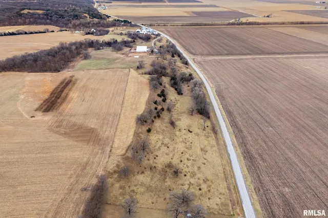 $875,000 | 15825 322nd Street West, Unit WEST, Illinois City, IL 61259