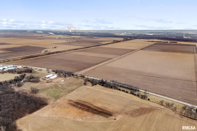 $875,000 | 15825 322nd Street West, Unit WEST, Illinois City, IL 61259