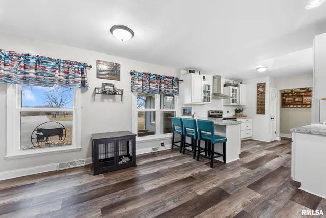 $875,000 | 15825 322nd Street West, Unit WEST, Illinois City, IL 61259