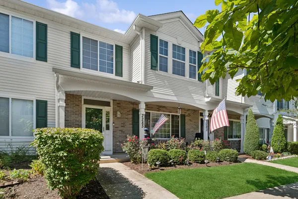 $285,000 | 2285 Reflections Drive, Unit A, Aurora, IL 60502