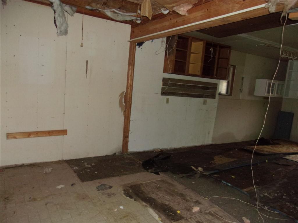 10126 Edgewood Road Brownsburg, IN 46112 - Photo 14 of 15 Gallery Image 14