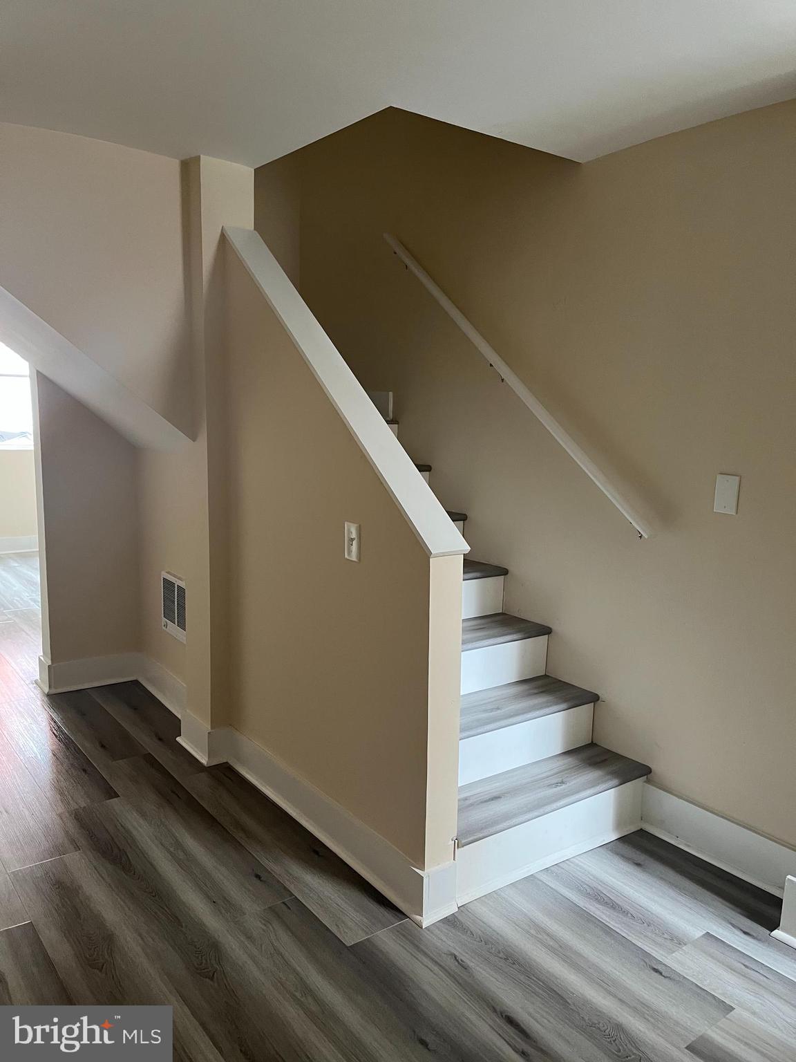 226 South Regester Street Baltimore, MD 21231 - Photo 9 of 17 a view of entryway
