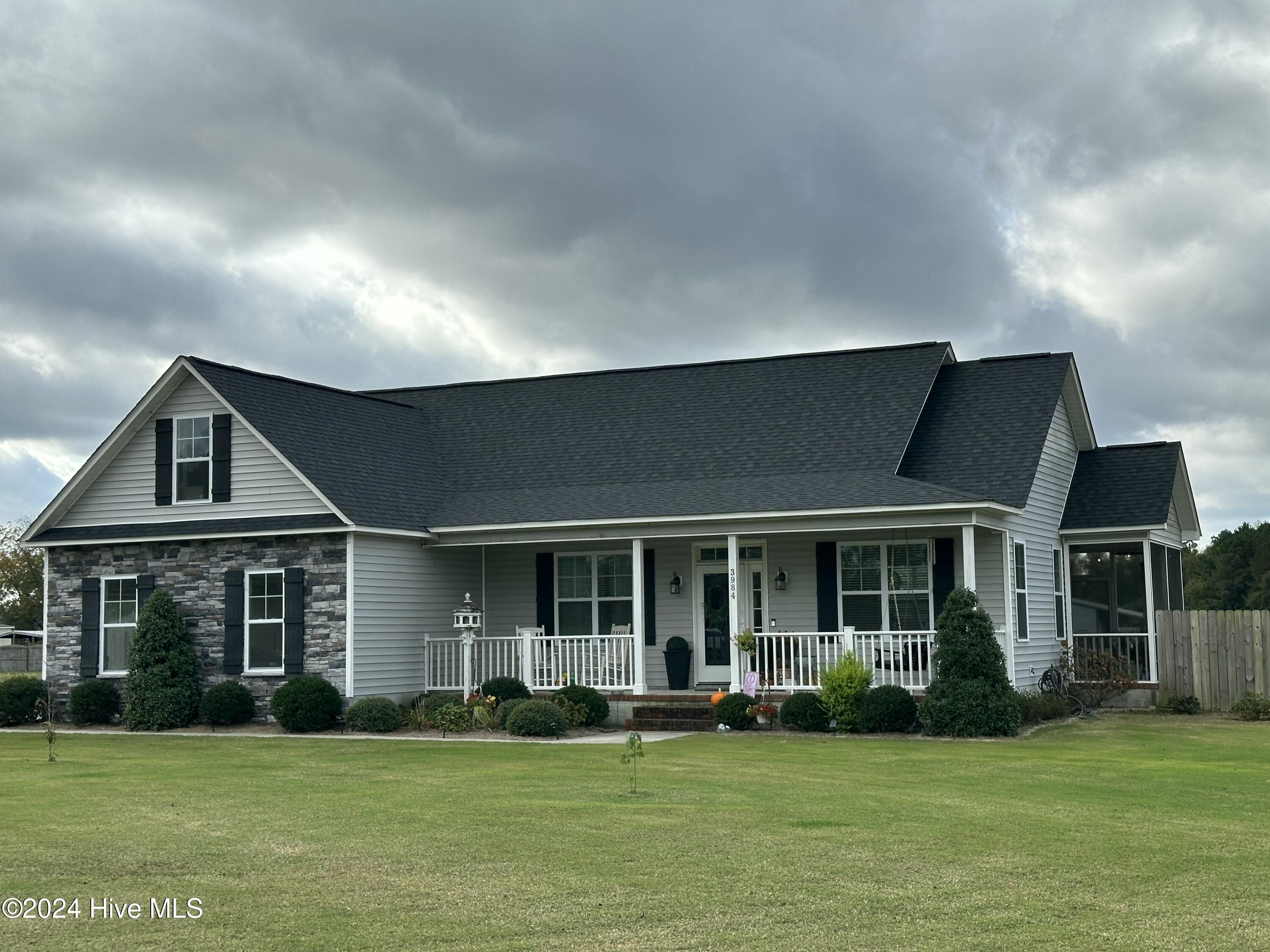 3984 Norris Store Road Ayden, NC 28513 - Photo 2 of 43 IMG_4452