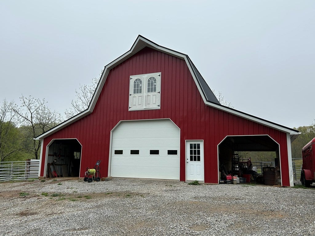 714 Etter Road Rural Retreat, VA 24368 - Photo 3 of 32 Gallery Image 3
