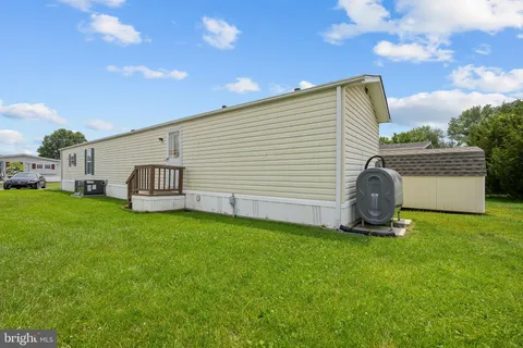 $69,000 | 75 Kathy Lane, Unit 656, Wilmington, DE 19808