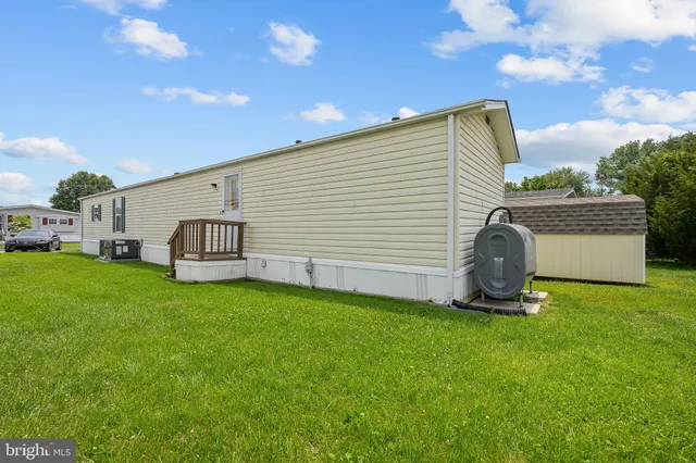 $69,000 | 75 Kathy Lane, Unit 656, Wilmington, DE 19808