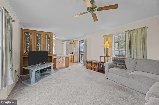 $69,000 | 75 Kathy Lane, Unit 656, Wilmington, DE 19808