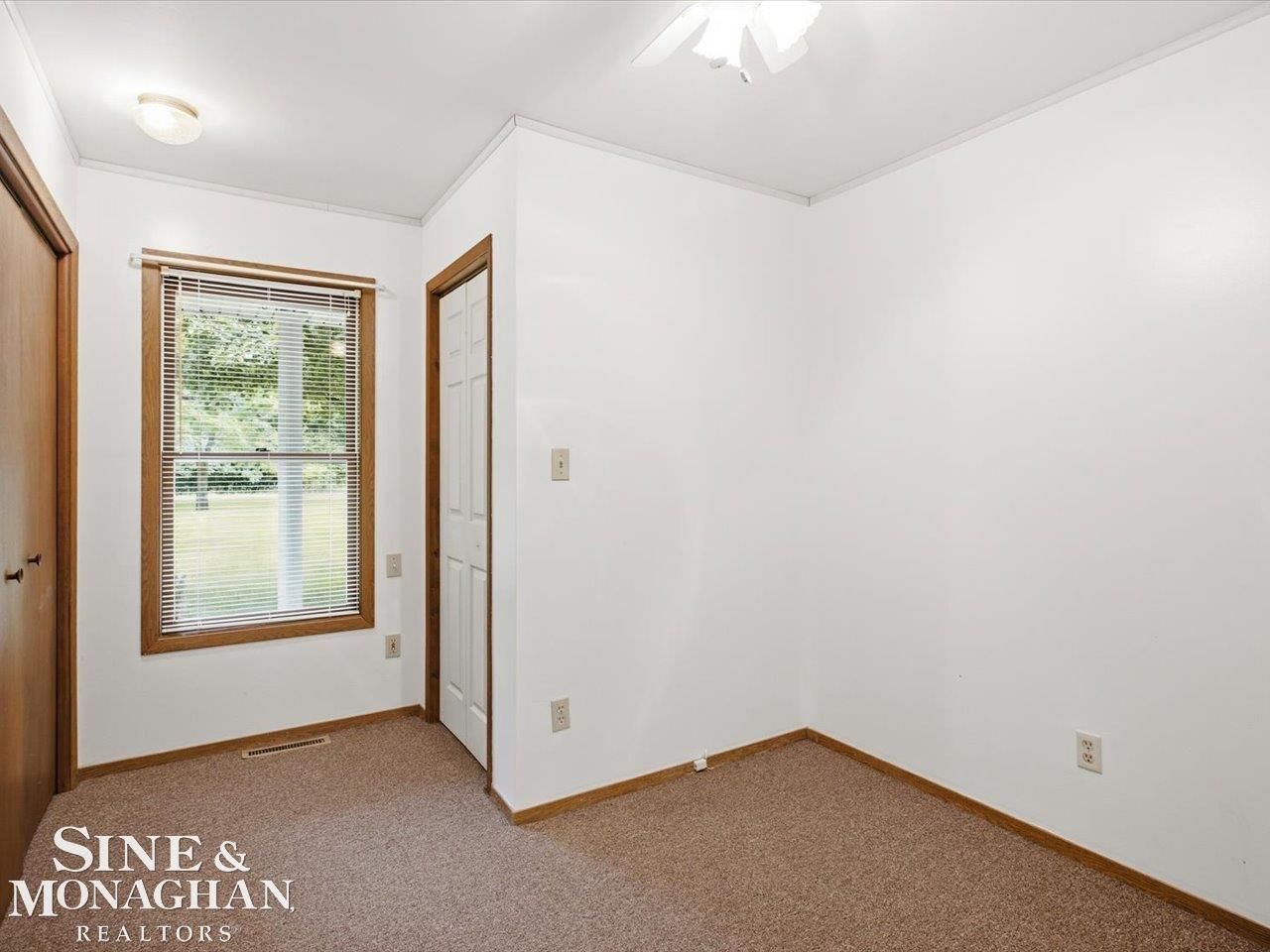 9211 Folkert Road Algonac, MI 48001 - Photo 30 of 48