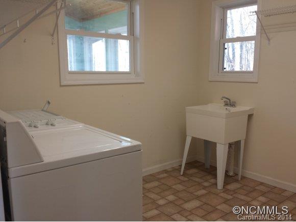 762 Burrell Mountain Road Brevard, NC 28712 - Photo 22 of 24 Gallery Image 22