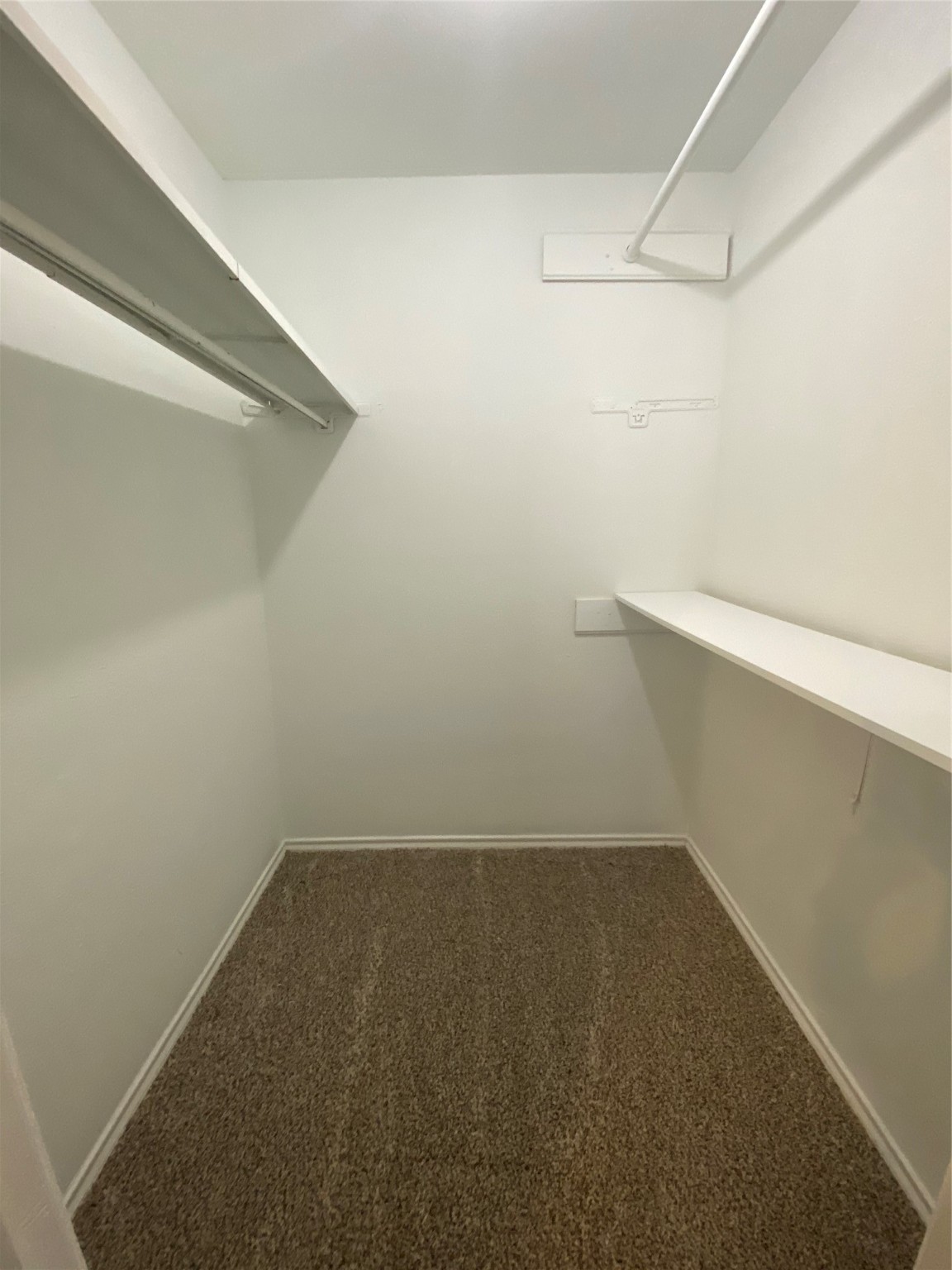 2501 Gulf Freeway, Unit 274 Dickinson, TX 77539 - Photo 6 of 12 a view of a room