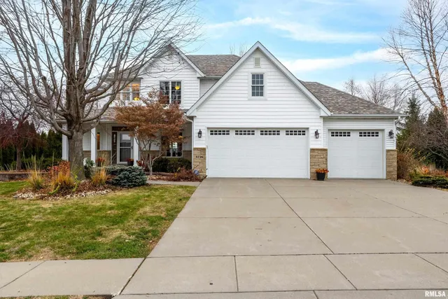 $729,500 | 5726 New Castle Lane, Bettendorf, IA 52722