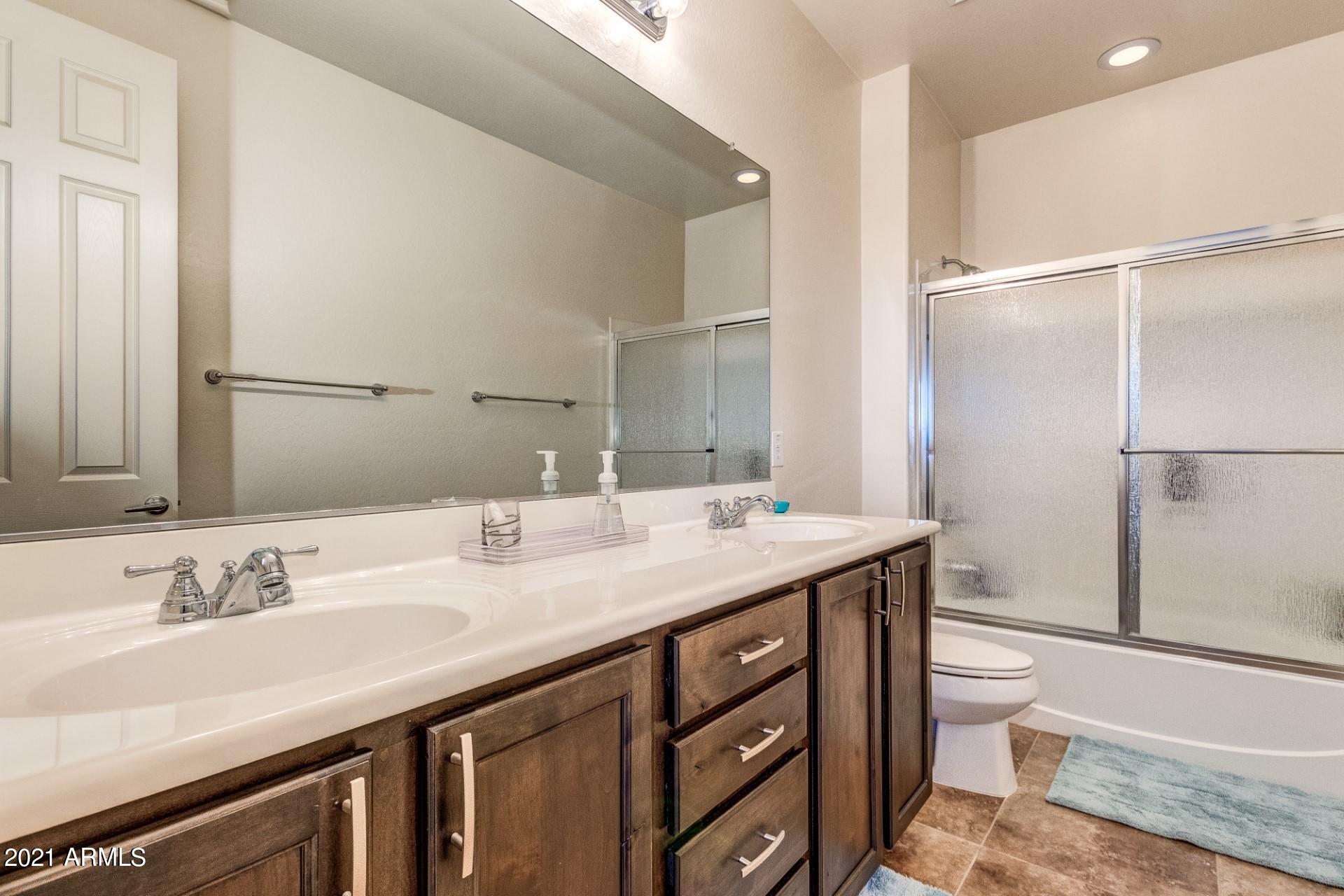 17682 West Verdin Road Goodyear, AZ 85338 - Photo 32 of 33 31