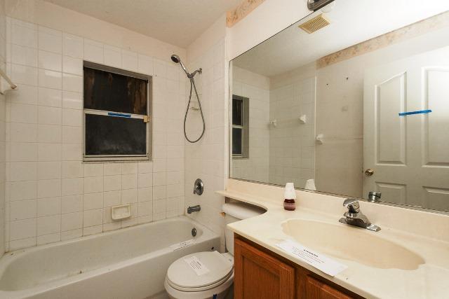 2191 Southeast Pyramid Road Port St. Lucie, FL 34952 - Photo 25 of 34 26