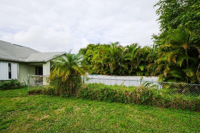 2191 Southeast Pyramid Road Port St. Lucie, FL 34952 - Photo 10 of 34 11