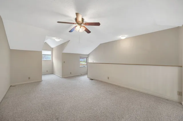 a view of utility room