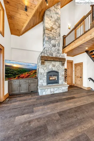 $2,500,000 | 132 Sun Peaks Trail, Beech Mountain, NC 28604