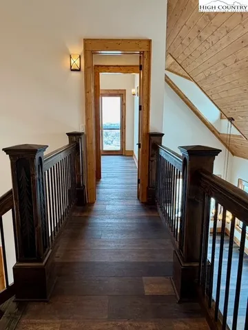 $2,500,000 | 132 Sun Peaks Trail, Beech Mountain, NC 28604