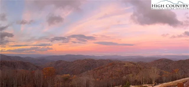 $2,500,000 | 132 Sun Peaks Trail, Beech Mountain, NC 28604