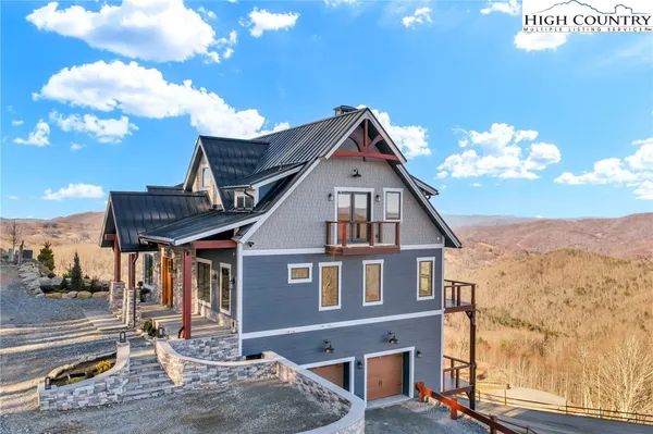 $2,500,000 | 132 Sun Peaks Trail, Beech Mountain, NC 28604