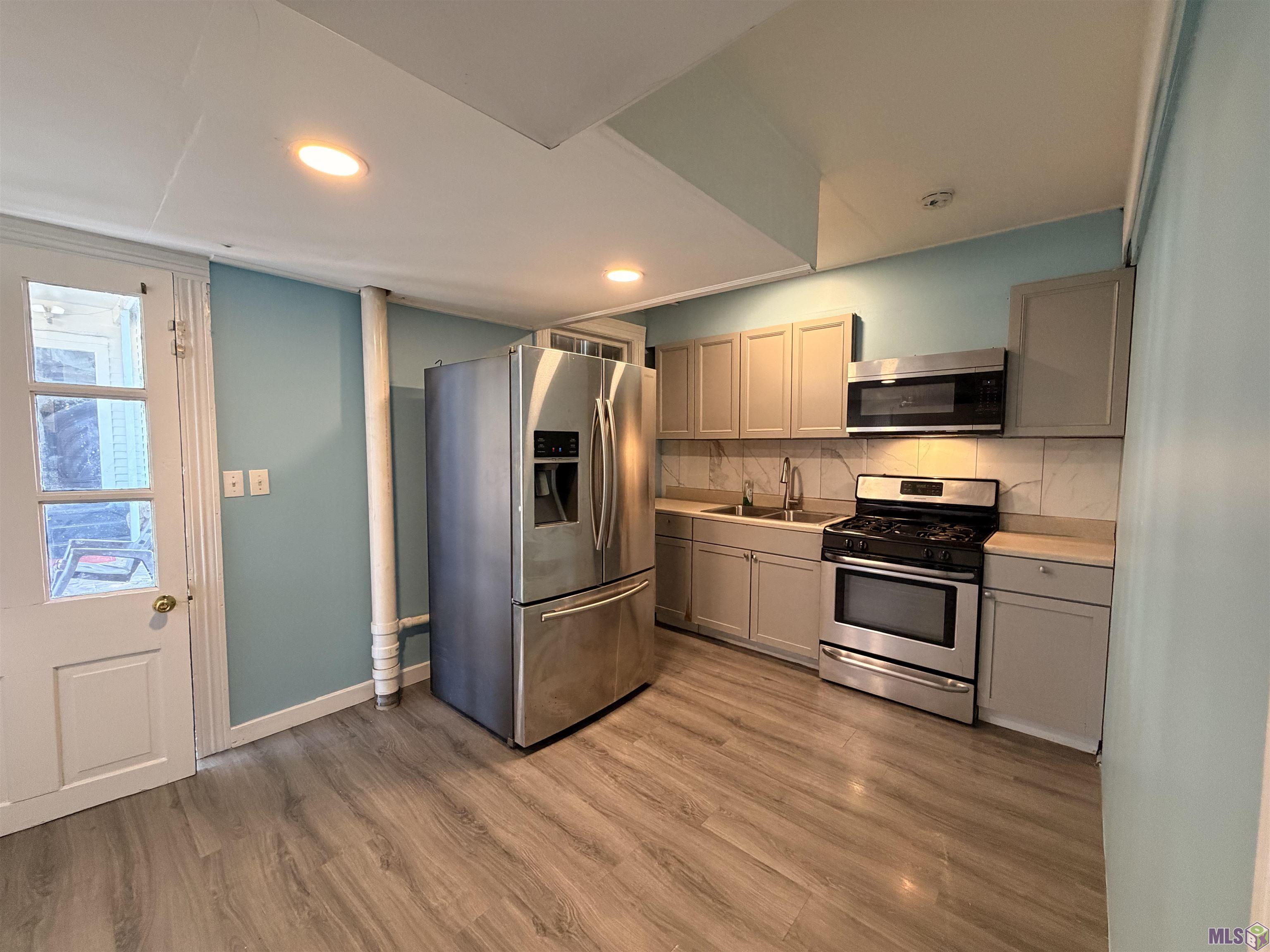 826 Center Street, Unit 2 Houma, LA 70360 - Photo 5 of 9