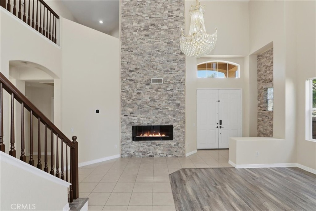 4469 Driving Range Road Corona, CA 92883 - Photo 7 of 68 Gallery Image 7