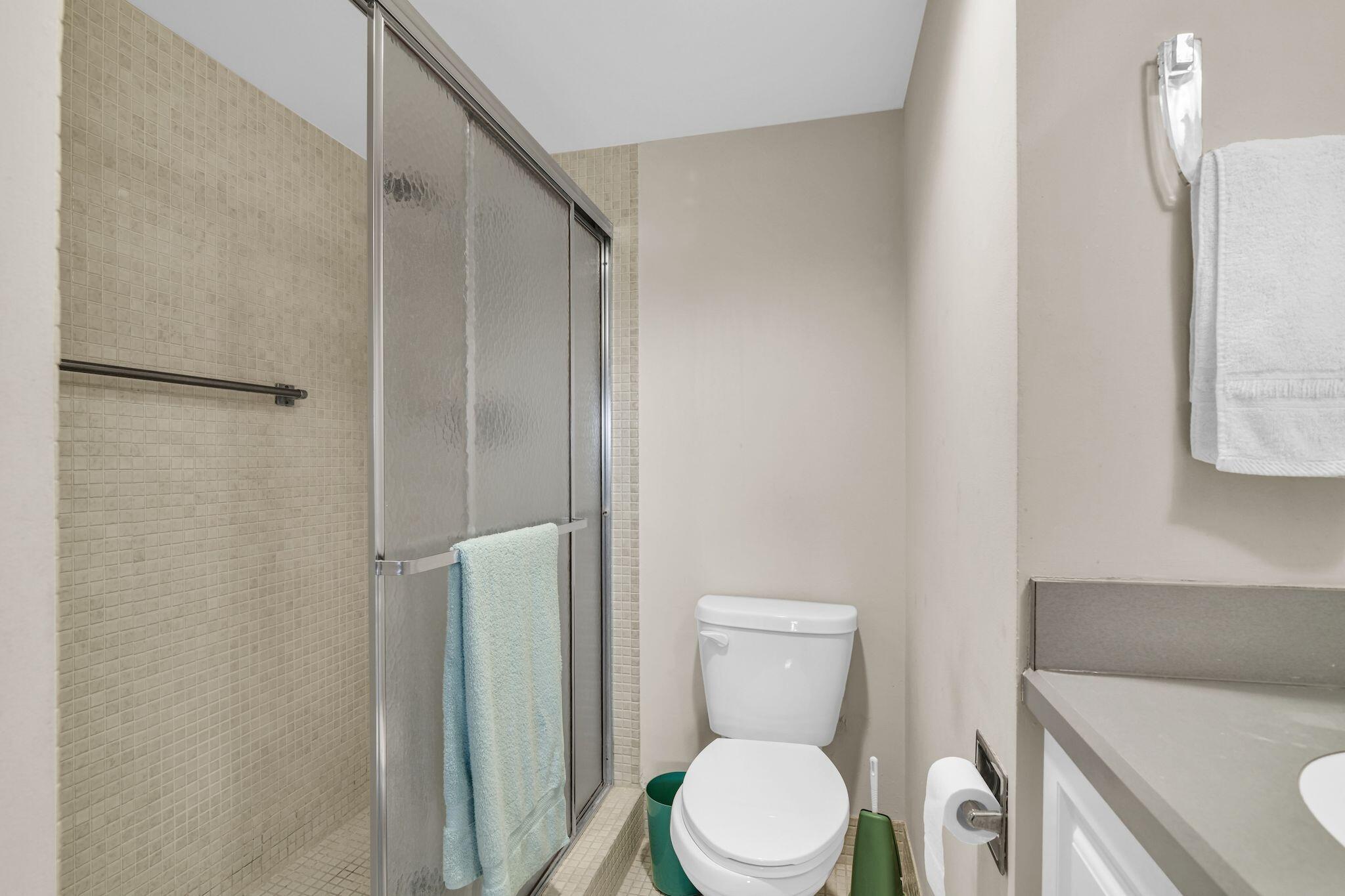 4053 Wolverton C Boca Raton, FL 33434 - Photo 36 of 55 4053 Wolverton C pic 28