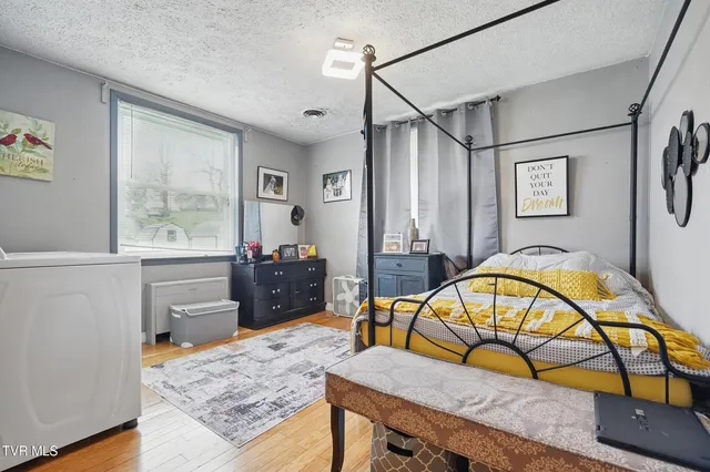 $299,000 | 1124 Northwest Virginia Avenue, Norton, VA 24273