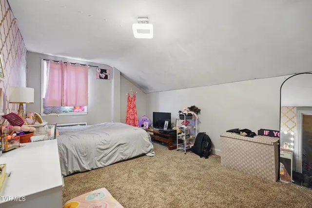 $299,000 | 1124 Northwest Virginia Avenue, Norton, VA 24273