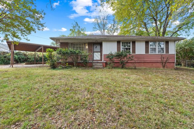 a view of a house with a outdoor space