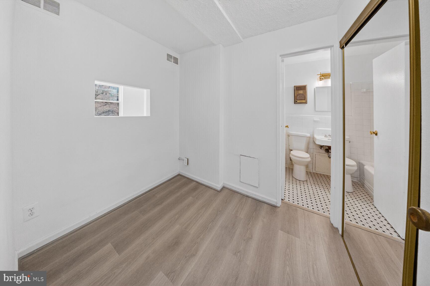 1801 Clydesdale Place Northwest, Unit 720 Washington, DC 20009 - Photo 14 of 25