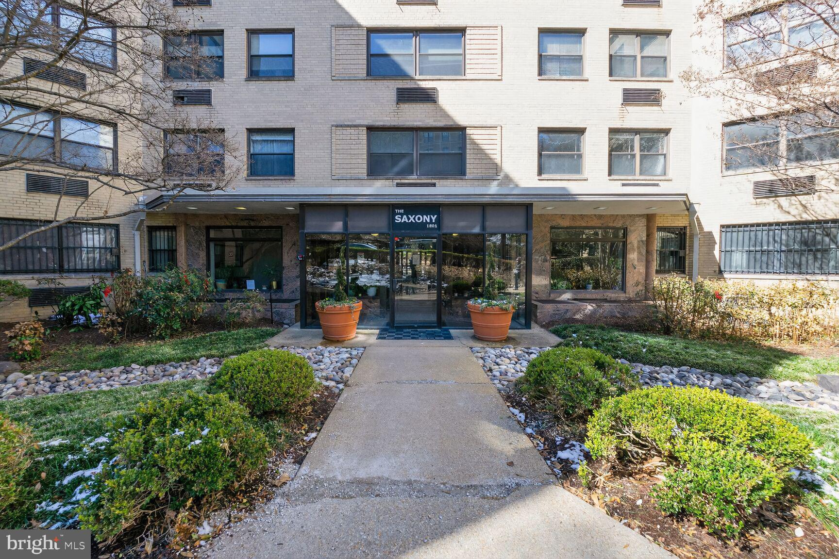 1801 Clydesdale Place Northwest, Unit 720 Washington, DC 20009 - Photo 2 of 25