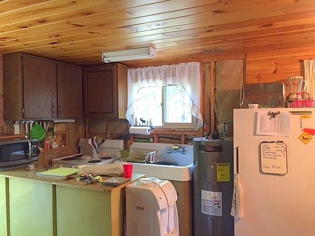 95 Minnehonk Rd Mount Mount Vernon, ME 04352 - Photo 4 of 25 Photo