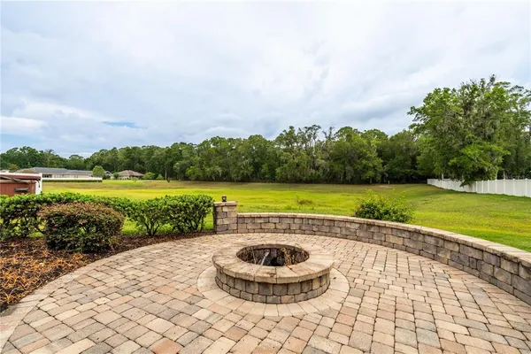 $450,000 | 4015 Southeast 22nd Street, Ocala, FL 34471