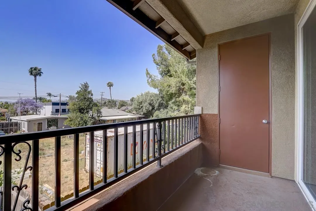 10225 Daybreak Lane, Unit 2 Santee, CA 92071 - Photo 20 of 20 a balcony with outdoor space