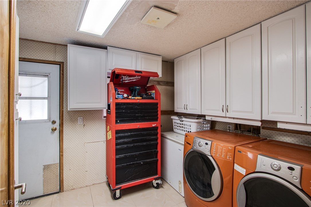 5553 Aldama Road Las Vegas, NV 89122 - Photo 13 of 29