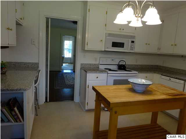 1432 Grove Road Charlottesville, VA 22901 - Photo 16 of 26 Gallery Image 16