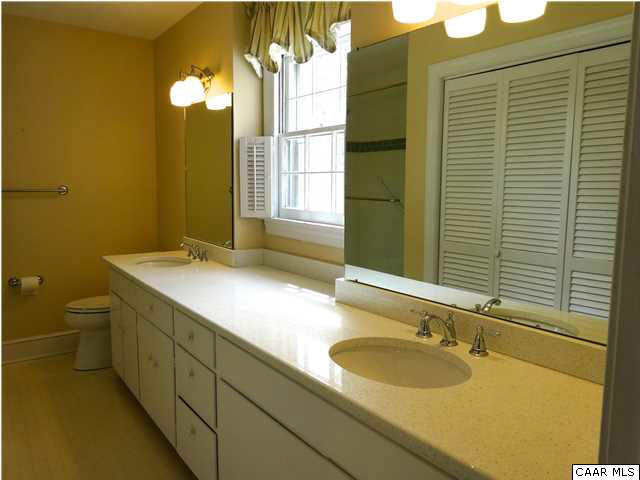 1432 Grove Road Charlottesville, VA 22901 - Photo 18 of 26 Gallery Image 18