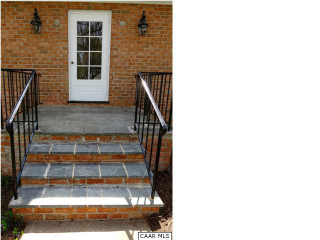 1432 Grove Road Charlottesville, VA 22901 - Photo 2 of 26 Gallery Image 2