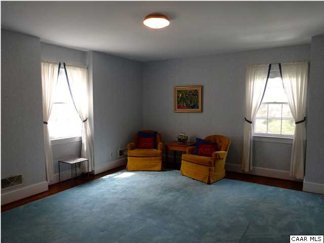 1432 Grove Road Charlottesville, VA 22901 - Photo 21 of 26 Master