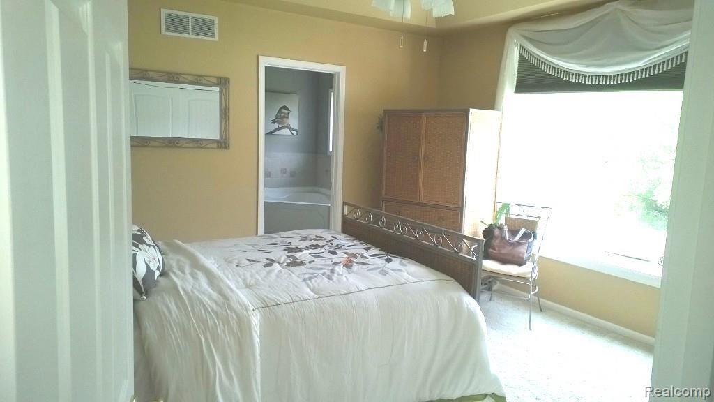 9803 Rynn Road Avoca, MI 48006 - Photo 17 of 34 WP_20140623_005.jpg