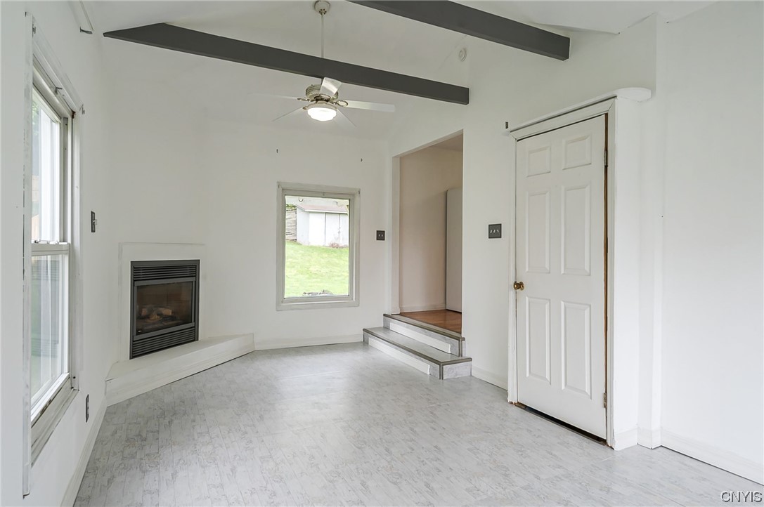 116 Hinsdale Road Camillus, NY 13031 - Photo 17 of 32