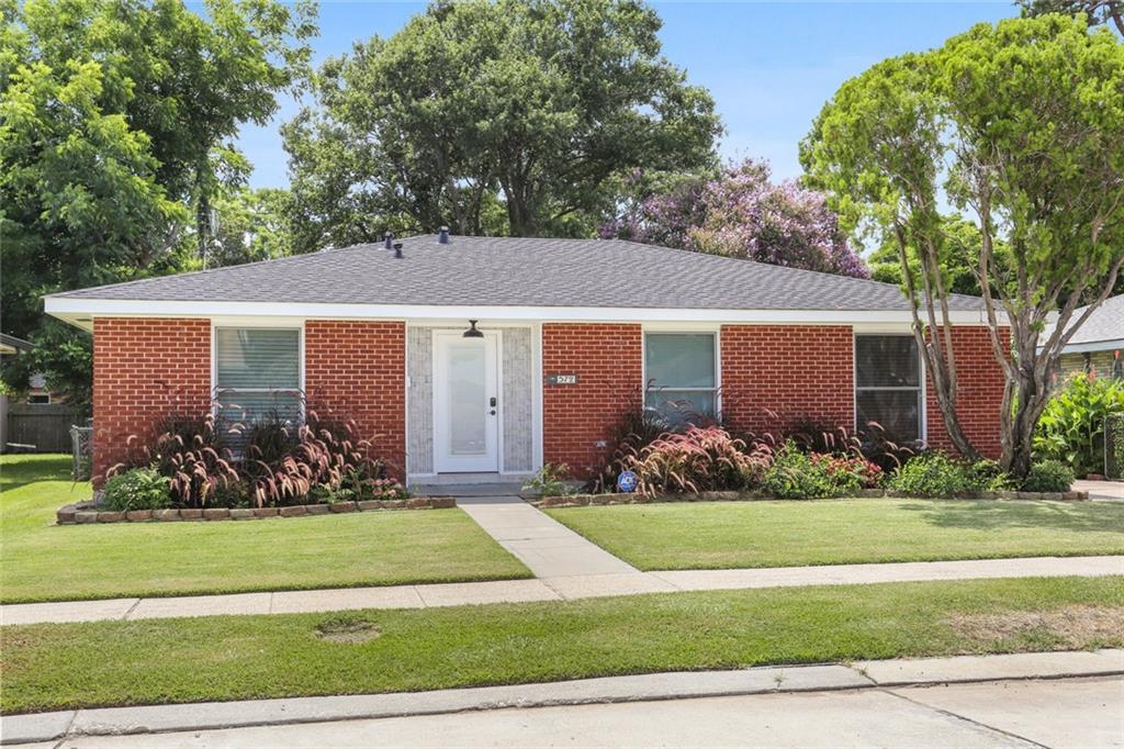 572 Deerfield Road Terrytown, LA 70056 - Photo 1 of 14 Gallery Image 1