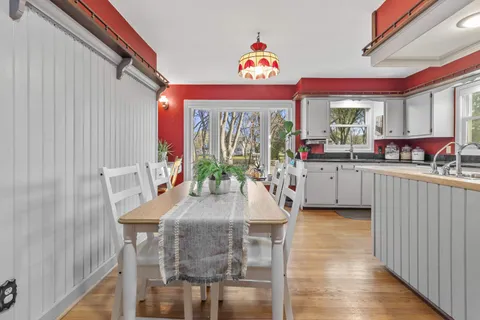 $495,000 | N53W35963 West Lake Drive, Oconomowoc, WI 53066