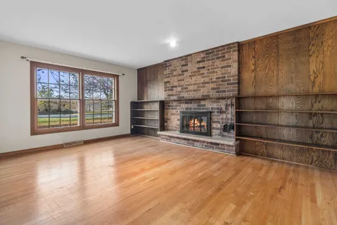 $495,000 | N53W35963 West Lake Drive, Oconomowoc, WI 53066